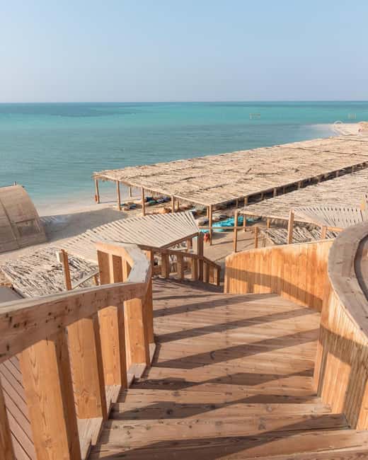 Hurghada: Yacht Trip 2 islands, Diving & Snorkeling W Lunch - Buffet lunch, snacks, and drinks on board