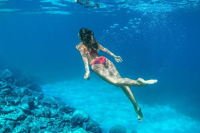 HVAR & 4 Islands PRIVATE BOAT TOUR - The Boat, Equipment, and Onboard Comfort