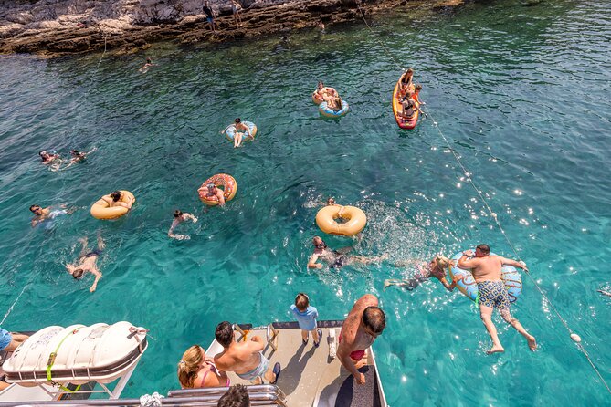 Hvar, Brač & Pakleni islands cruise with lunch & drinks from Split & Trogir - Starting early from Split or Trogir