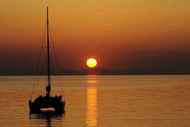 Island Hopping: Santorini Catamaran Charter Cruise with a skipper - What this Santorini sailing charter really offers