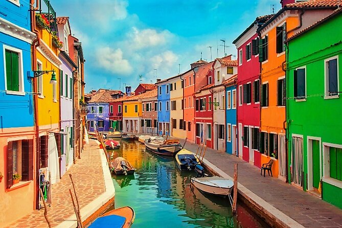 Island Hopping Tour: Mazzorbo, Burano and Murano - Burano, where every street asks for a photo