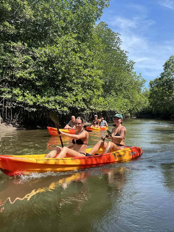 Ko Lanta: Full-Day Mangrove Kayaking 2Islands 2Caves 2 Kayak - Talabeng’s Diamond Cave