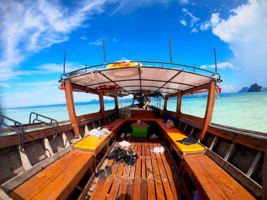 Ko Lanta: Private 4 Islands Tour by Longtail Boat - The boat, crew, and guide make a difference