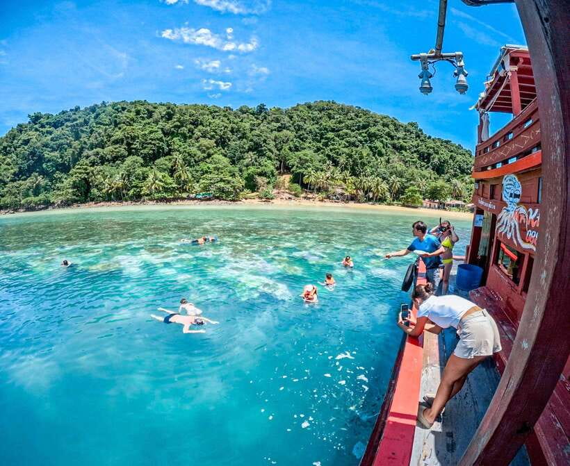 Koh Chang: 3 or 4 Islands Snorkel & Beach Tour by Big Boat - The four-island route: Koh Rang and its smaller islets