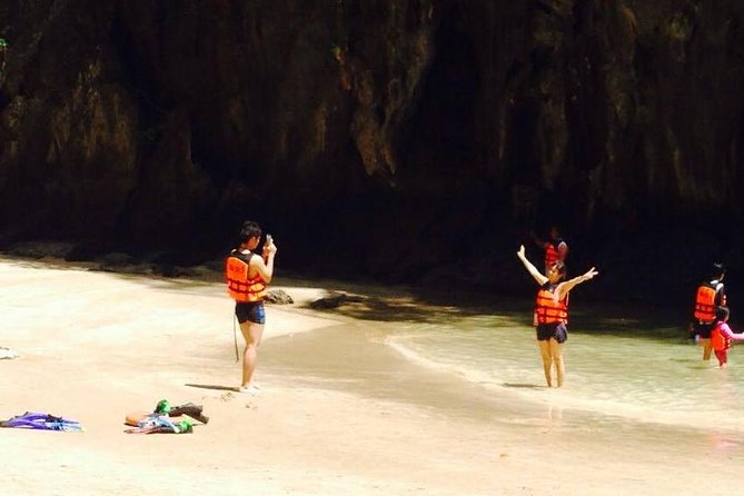 Koh Lanta: 4 Islands Tour by Speedboat with Snorkeling - What the $45.40 price really covers
