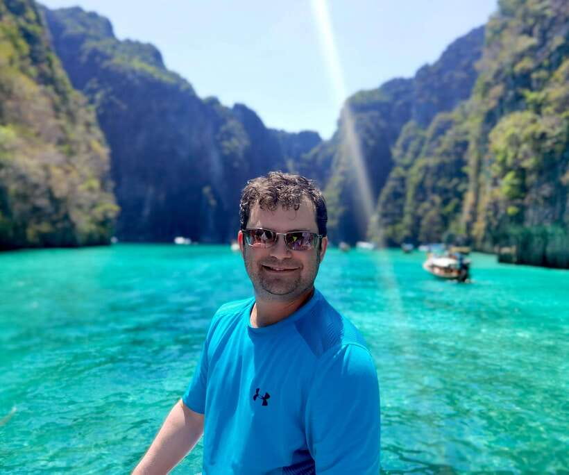 Koh Lanta: Phi Phi Islands Tour w/ Maya Bay, Snorkel & Lunch - Key things to know before booking