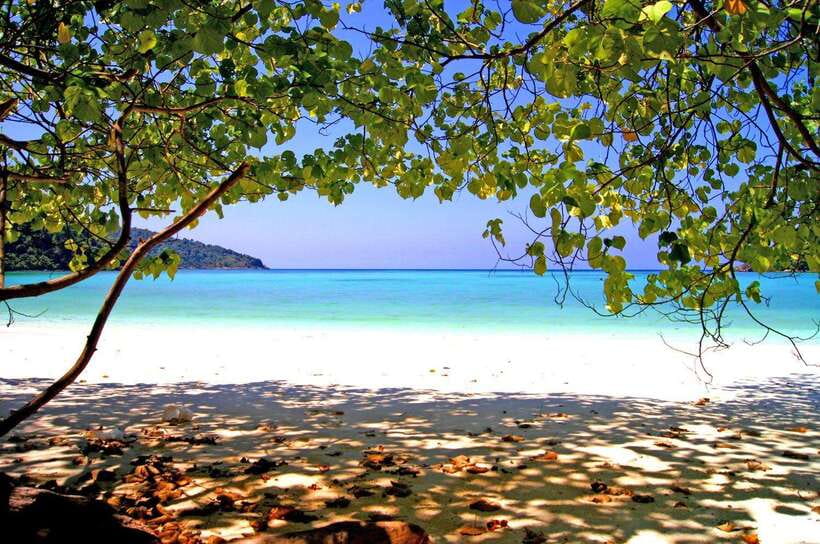 Koh Lipe: 5 Island Snorkeling Trip by Longtail Boat w/ Lunch - Key points at a glance