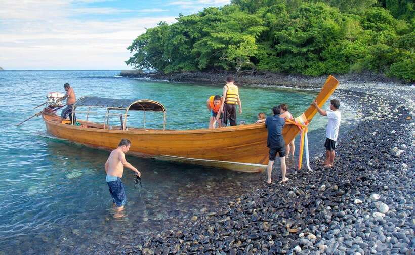 Koh Lipe: 5 Island Snorkeling Trip by Longtail Boat w/ Lunch - Koh Adang’s colorful final swim