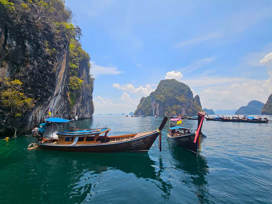 Koh Yao Yai/Noi: Private Longtail Boat Island Hopping Tour - The captain makes the private format work