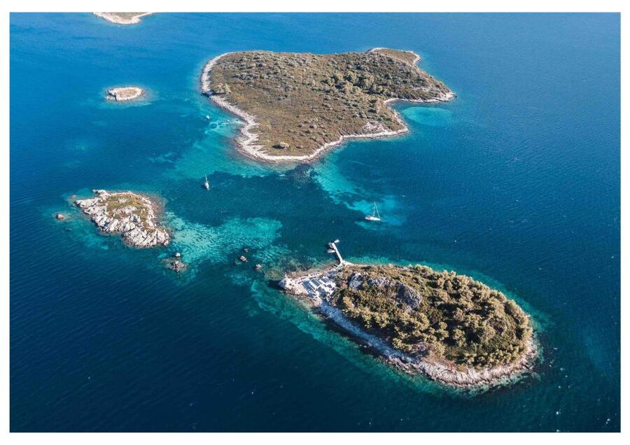 Korčula 3 ISLAND CATAMARAN TOUR Badija - Vrnik - Stupe - Badija: swimming, paths, and a Franciscan monastery