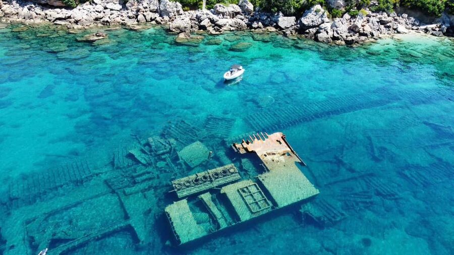Korčula Archipelago Boat Tour - Snorkeling above the Boka shipwreck