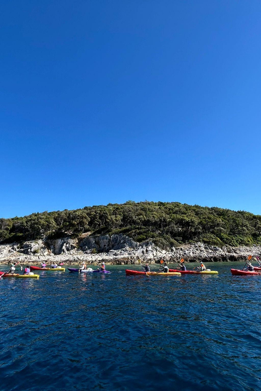 Korcula Archipelago Kayak Tour - Why kayaking is a good way to see Korčula