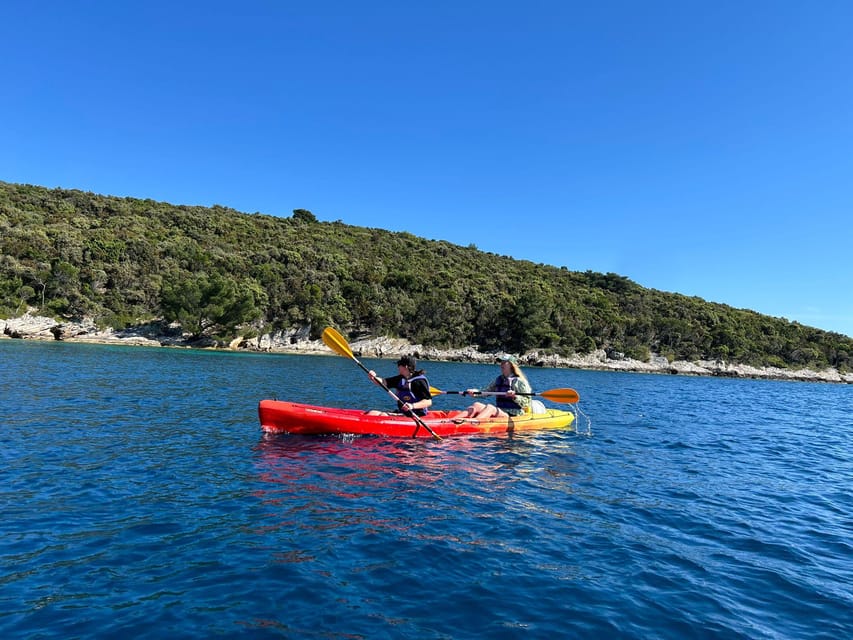 Korcula Archipelago Kayak Tour - Getting from Korčula town to the water