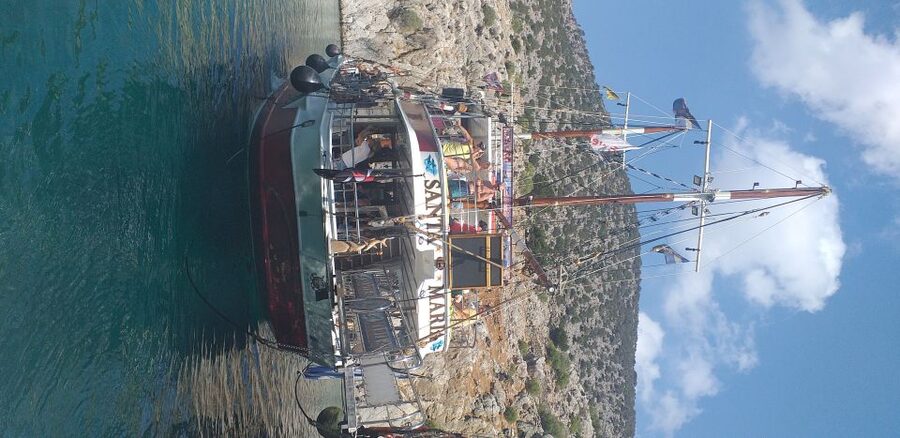 Kos: 3-Island Cruise with Lunch, Swimming and Audio Guide - Kalymnos: sponges, Vathy, and a taste of local life
