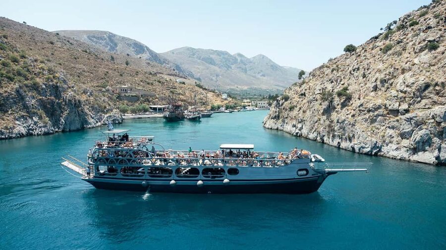 Kos Pearl 3 Island: Lounge in Luxury on the Aegean Waves - Finding the Kos Pearl and settling aboard