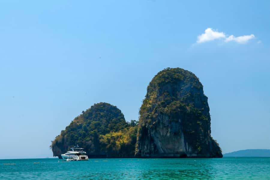 Krabi: 4 Islands Day Tour by Speedboat or Longtail Boat - Phra Nang Cave Beach and Railay