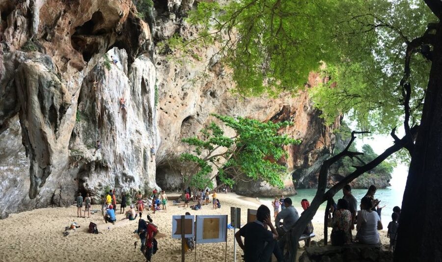 Krabi: 4 Islands Day Trip by Speedboat Including Lunch Box - Transport, timing, and comfort