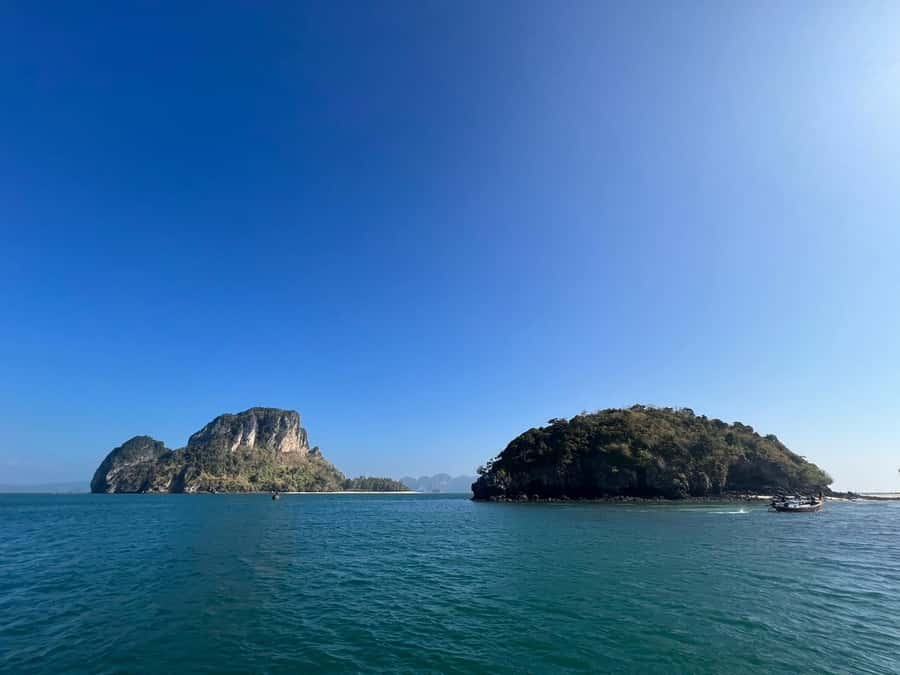 Krabi: 4 Islands & Ko Hong Private Long-tail Boat Tour - Pakbia’s low-tide sandbars