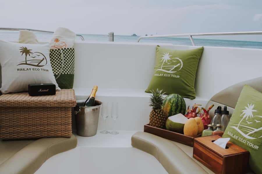 Krabi: 4 Islands Private Luxury Speed Boat Tour - Key Points At A Glance