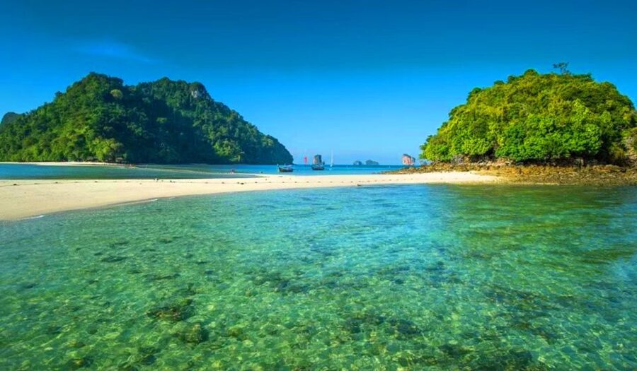 Krabi: 4 Islands Sunset Longtail Boat Tour with BBQ Dinner - Poda Island, Dinner, and the Last Light