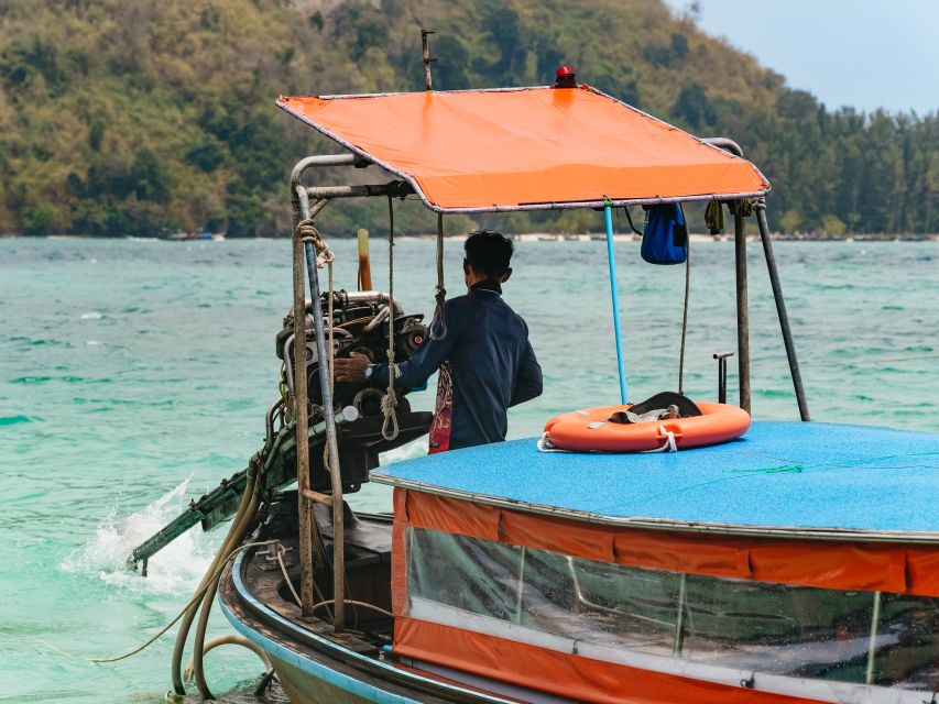 Krabi: 4 Islands Tour by Longtail Boat & Thai Buffet Lunch - Tub, Mor, and the three-pronged sandbar