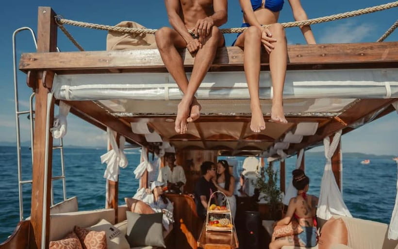 Krabi: 7 Island Tour by Luxury Longtail Boat with Snorkeling - The guides are a major part of the experience