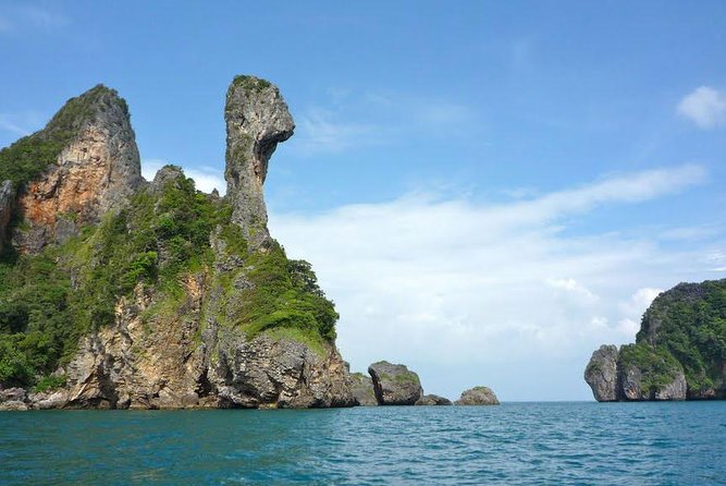 Krabi 7 Islands Snorkeling and Sunset Tour by Speedboat - Sunset barbecue at Railay Beach