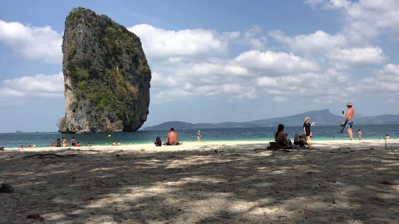 Krabi: 7 Islands Sunset Tour & BBQ & Bioluminescent Plankton - Chicken Island and the classic Krabi photograph