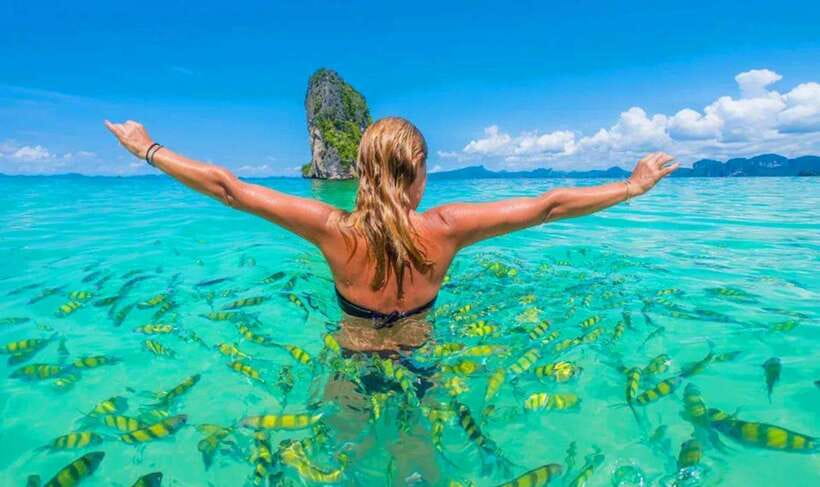 Krabi: 7 Islands Sunset Tour with Plankton Swim and BBQ - Poda Island and the beach BBQ