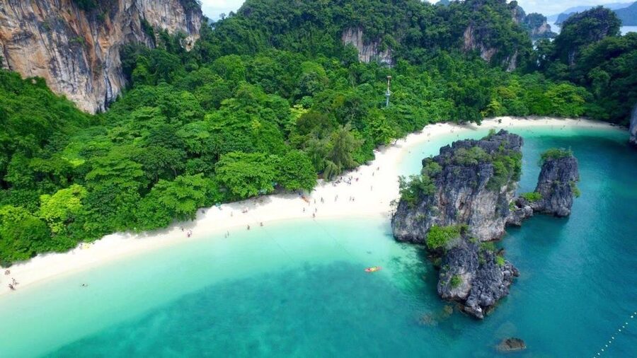 Krabi: Hong Islands Day Tour by Longtail Boat - Hong Lagoon, a short but memorable stop