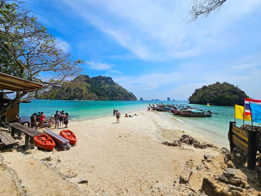 Krabi: Island Hopping Tour by Private Longtail Boat - Choosing between four Krabi routes