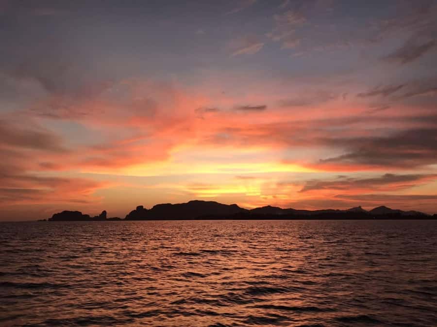 Krabi: Luxury Sunset Cruise to 4 Islands by Power Catamaran - Starting at Krabi River Marina