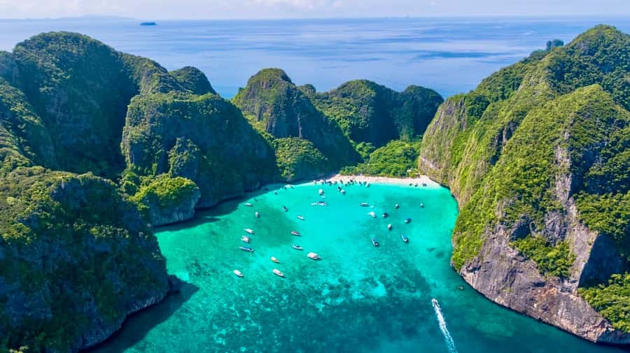 Krabi: Phi Phi & 4 Islands Sunset Tour by Speedboat - Lunch on Phi Phi Don is a useful pause