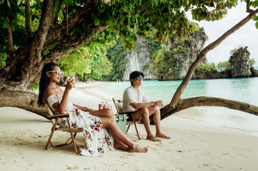 Krabi: Private Luxury Longtail Boat Island Hopping Tour - Rain, waves, and what to pack