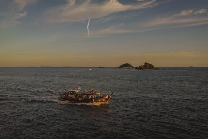 Krabi Seven Island Tour by Luxury Longtail Boat with Snorkeling - Why this five-hour Krabi trip works