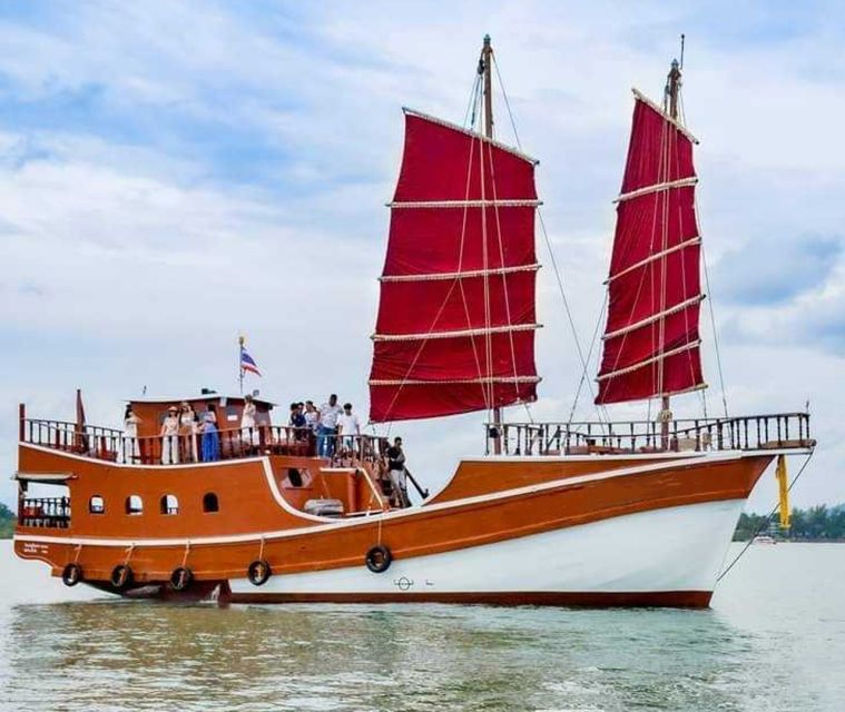 Krabi: Wonderful 4 Islands with Sunset Cruising Dinner - Why this 4-island cruise feels different