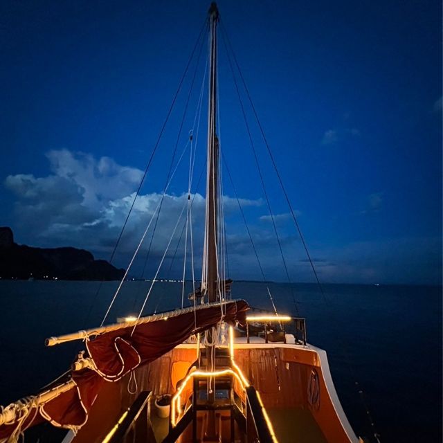 Krabi: Wonderful 4 Islands with Sunset Cruising Dinner - Poda Island brings the first swim