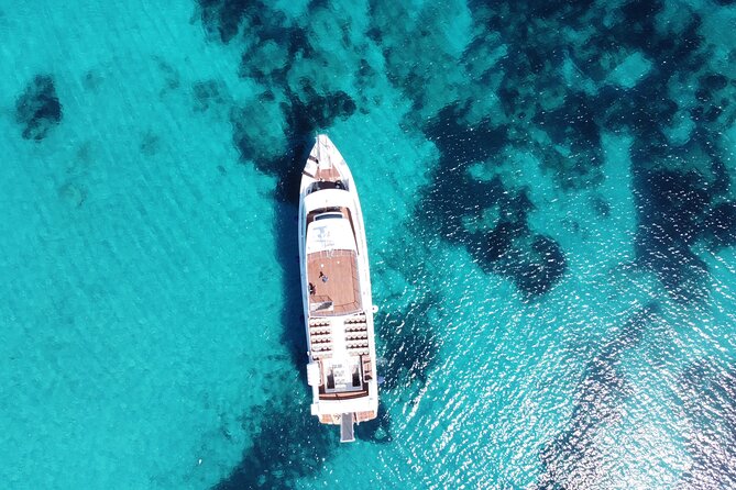 La Maddalena Archipelago Comfort Boat Tour - Leaving Palau at 10:30 a.m.