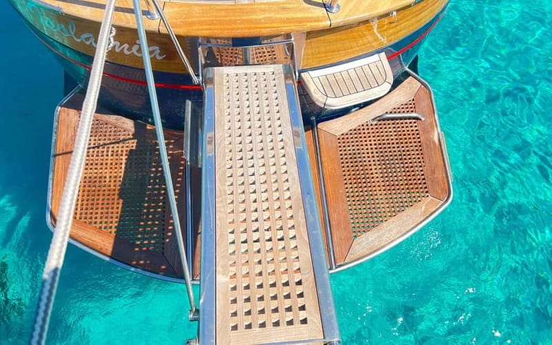 La Maddalena Archipelago: private all inclusive boat tour - The Natural Pools near Budelli