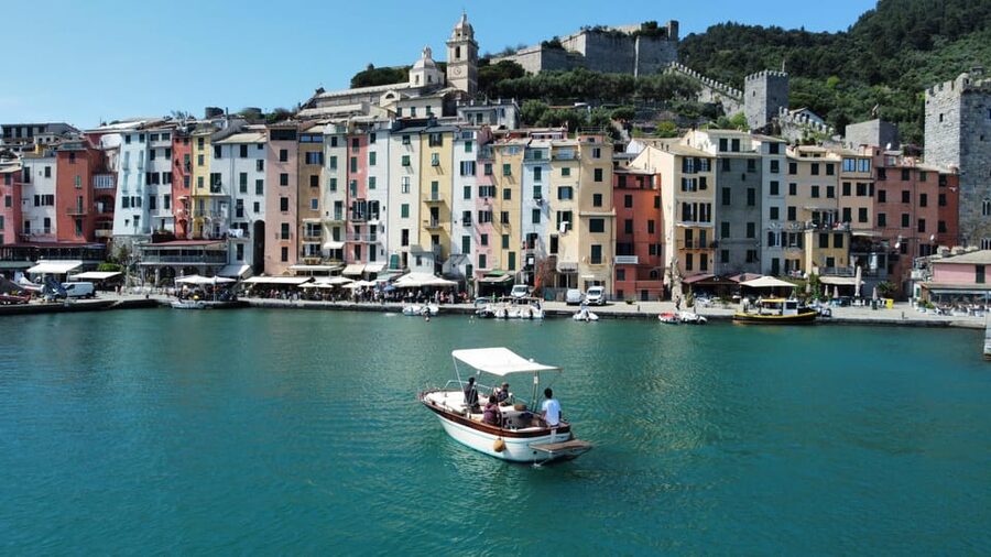 La Spezia: 3h Boat Tour Portovenere / Lerici / 3 Islands - Le Rosse gives you the best water time
