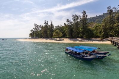 Langkawi Island Hopping Boat Tour with Return Transfer