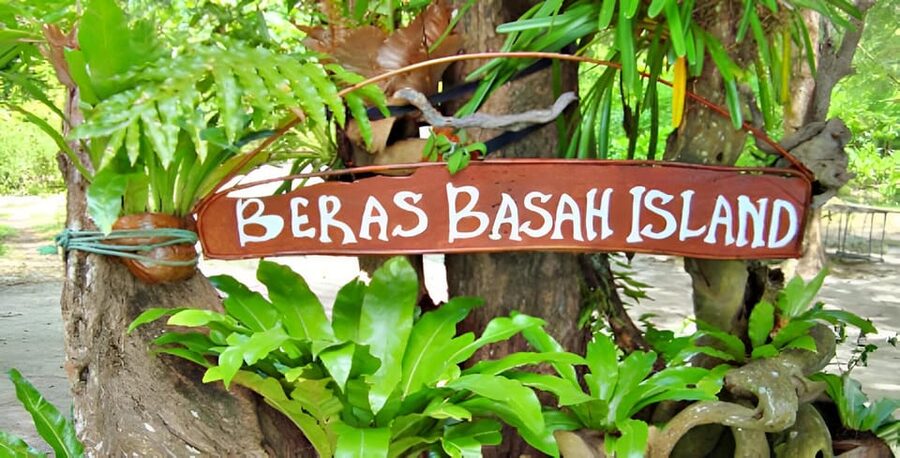 Langkawi: Island Hopping Shared or Private Boat Options - Shared boat or private boat?