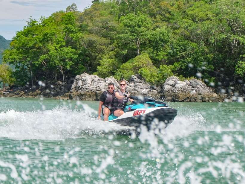 Langkawi: Jet Ski Tour Island Hopping Dayang Bunting - Setting out from the bamboo-roof meeting point