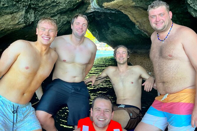 Los Arcos 5 islands Snorkeling Cliff Jumping and Hidden Beach - The guides shape the mood