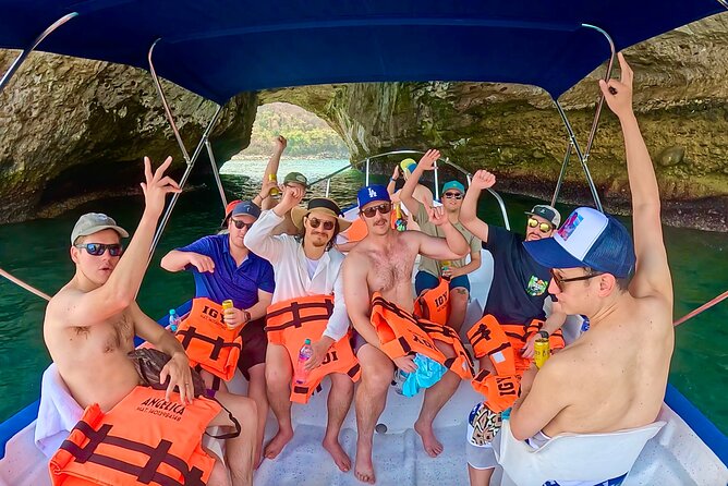 Los Arcos Snorkeling & 5 Island Adventure - Returning to Mismaloya Beach