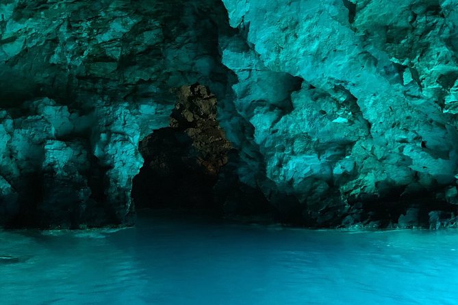 Luxury Blue Cave & 5 Islands Tour from Split - Lunch and Free Time Around the Pakleni Islands