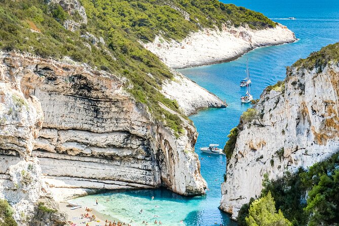 Luxury Blue Cave & Five Islands Tour from Split - Budikovac’s Turquoise Lagoon