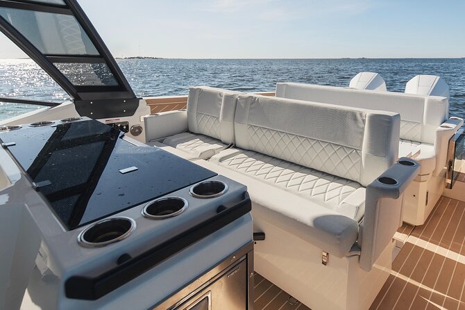 Luxury cruise to the archipelago of La Maddalena and Costa Smeralda - Choosing lunch on board or at La Scogliera