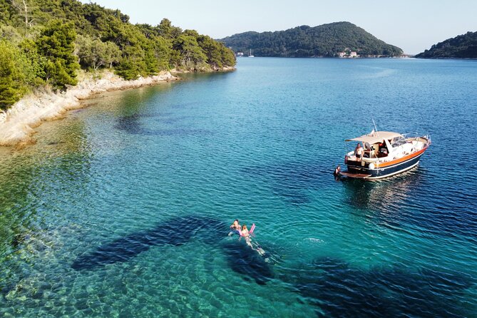 Luxury Elaphite Islands half day Cruise with lunch Apreamare - Why this boat trip works well from Dubrovnik
