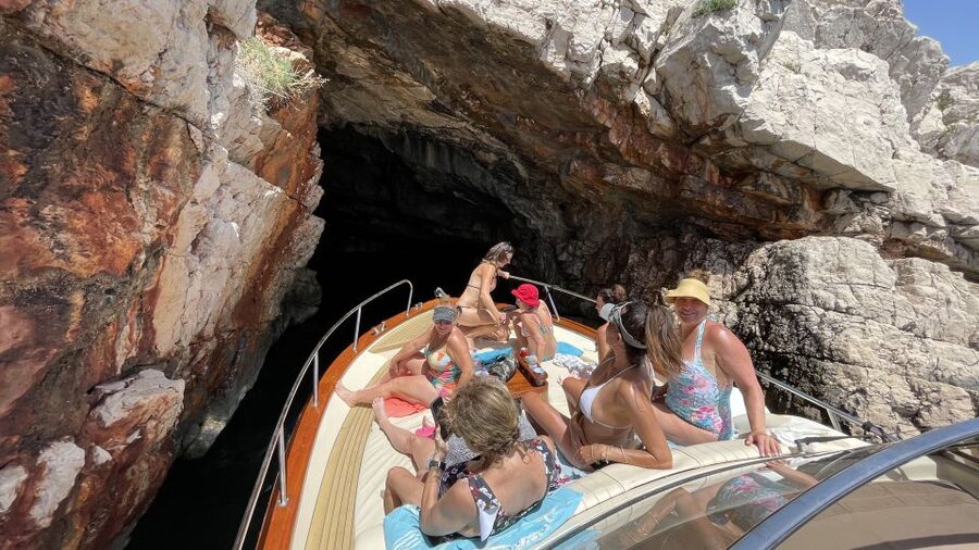 Luxury Private Boat Tour to Elaphiti Islands (4 hours) - How to use your four hours well